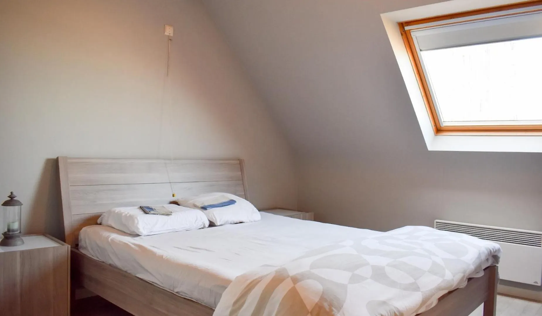 Stunning 2-Bedroom Duplex Apartement T64 Ostend