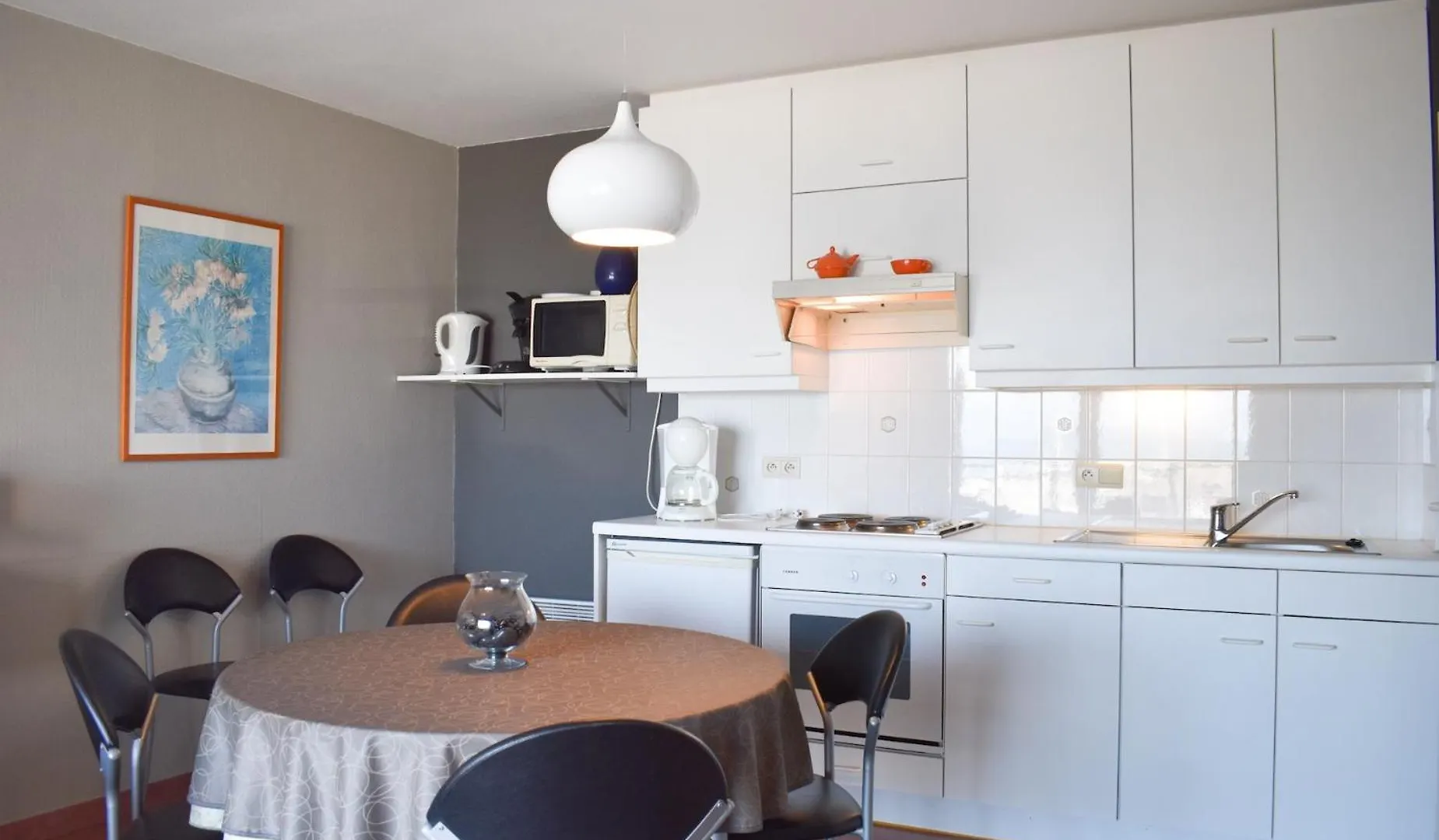 Apartment Stunning 2-Bedroom Duplex Apartement T64 Ostend